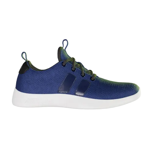 The KS-01 side on, showing the two layer white midsole with the foam mark along the heel.